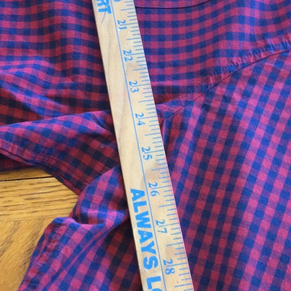 - GAP men’s long sleeved button down casual poplin shirt. - Picture 8 of 11